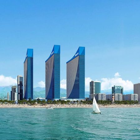 Blue Side Orbi City 巴统 外观 照片